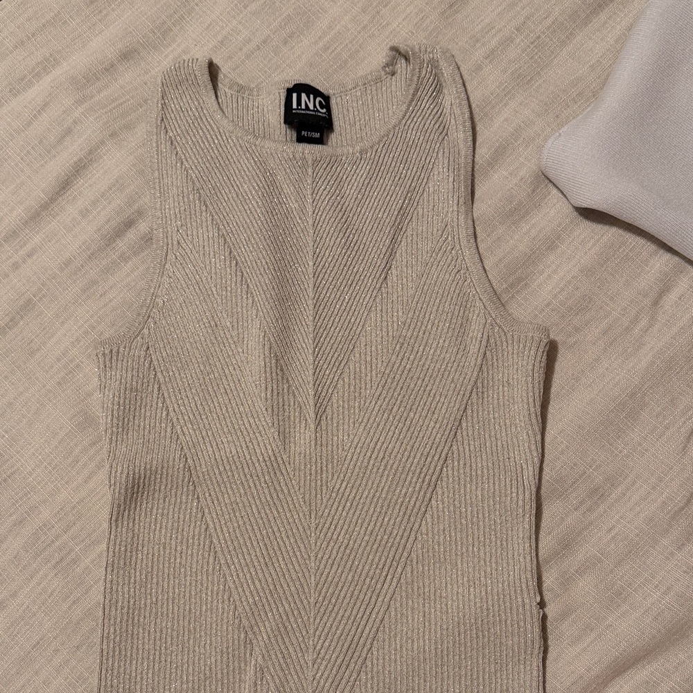 INC International Concepts Ribbed Knit Top in Light Gray